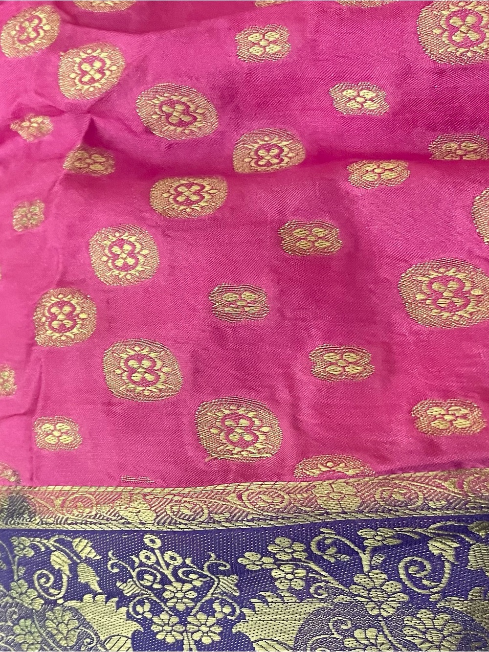 Beautiful saree.  Purchased to wear to an Indian wedding.